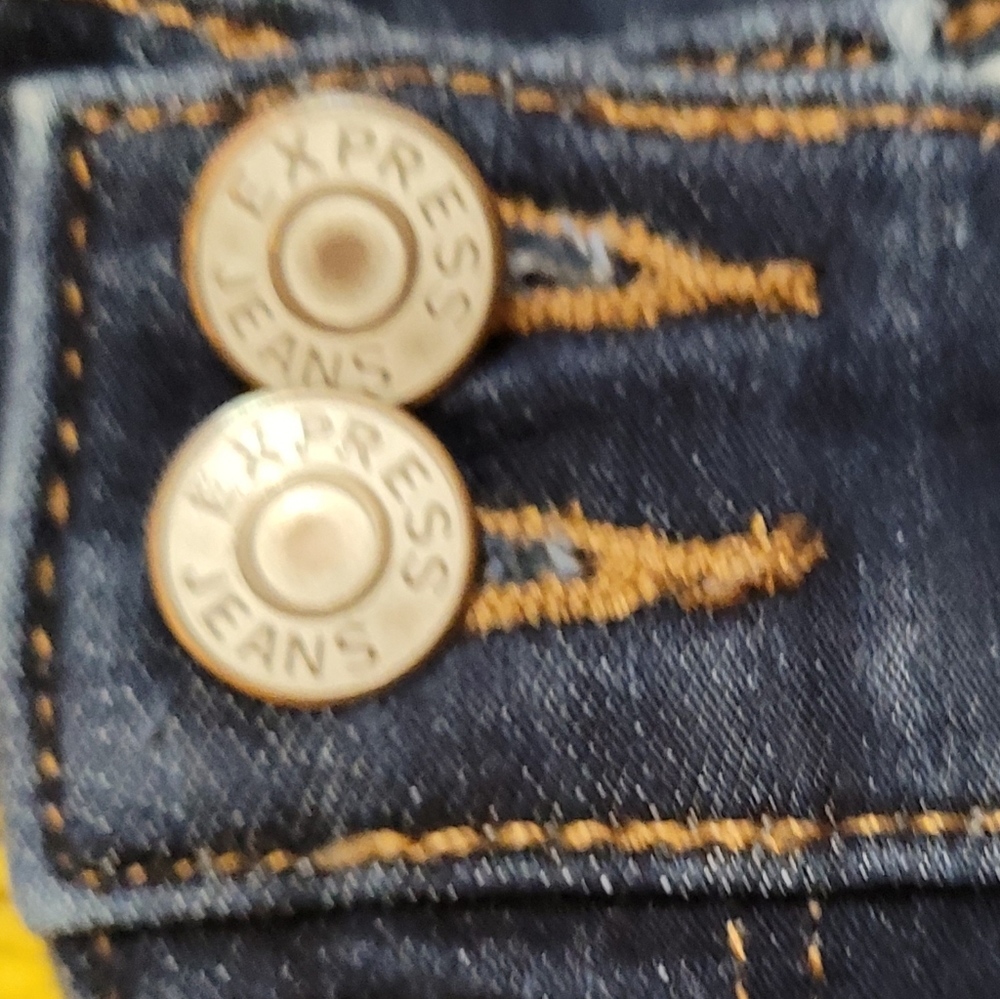 Blue skinny jeans. Size 8 - Picture 7 of 8